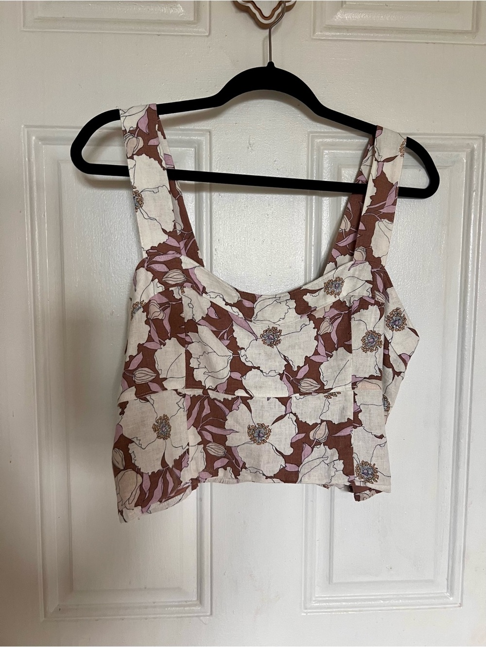A&F | Floral Square-Neck Crop Tank Top in Cream and Brown